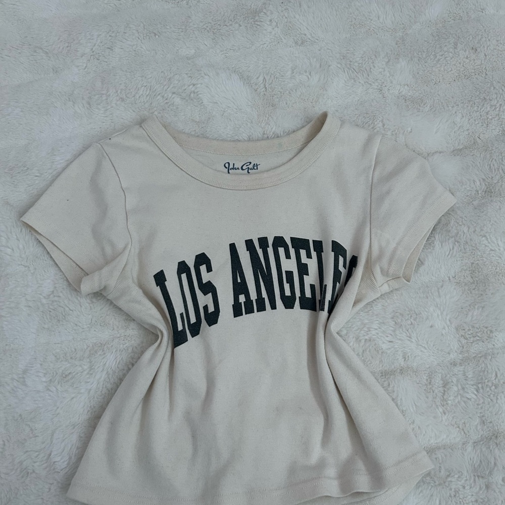 Los Angeles Graphic Tee